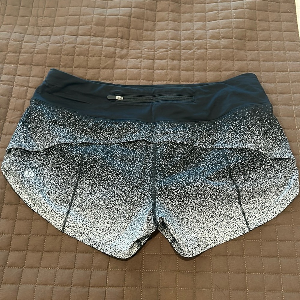 Women’s lululemon speed up short size 6